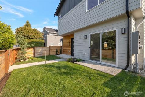1605 SW Kenyon Street Seattle WA 98106