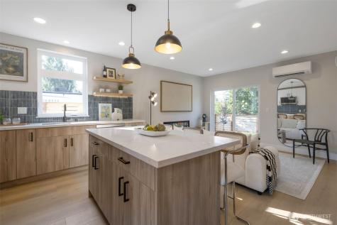 1605 SW Kenyon Street Seattle WA 98106