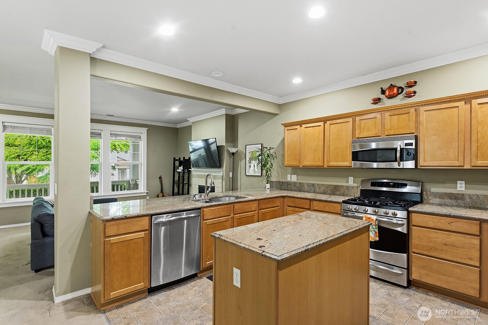 6636 Francis Avenue SE Auburn WA 98092