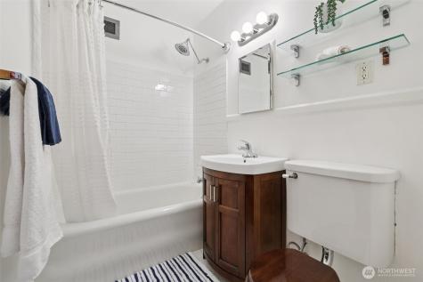 408 Bellevue Avenue E Seattle WA 98102