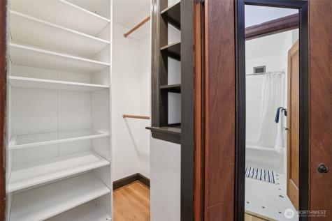 408 Bellevue Avenue E Seattle WA 98102