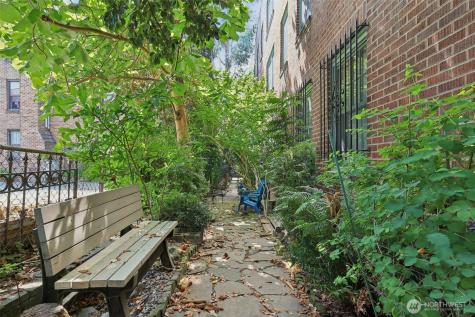 408 Bellevue Avenue E Seattle WA 98102