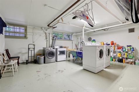 408 Bellevue Avenue E Seattle WA 98102