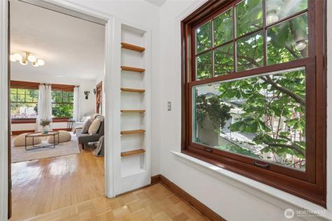408 Bellevue Avenue E Seattle WA 98102