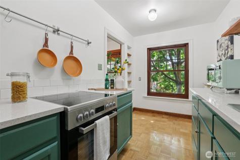 408 Bellevue Avenue E Seattle WA 98102