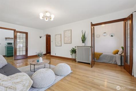 408 Bellevue Avenue E Seattle WA 98102