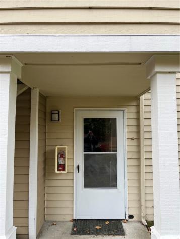 21313 52 Mountlake Terrace WA 98043