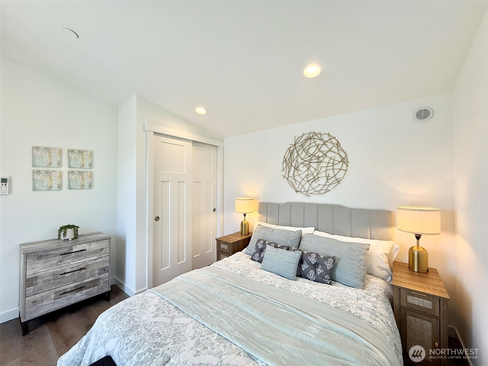 890 Magellan Avenue NE Ocean Shores WA 98569