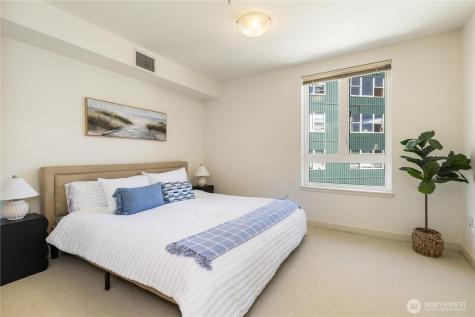 3104 Western Avenue Seattle WA 98121