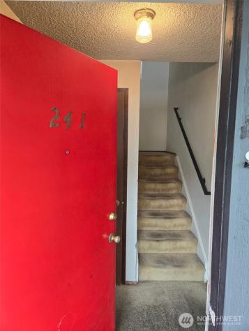 3425 S 176 Street Seatac WA 98188