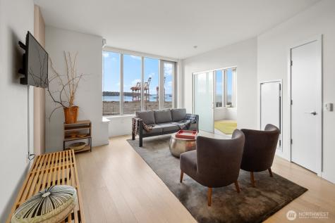 590 1st Avenue S Seattle WA 98104