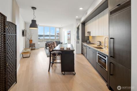 590 1st Avenue S Seattle WA 98104