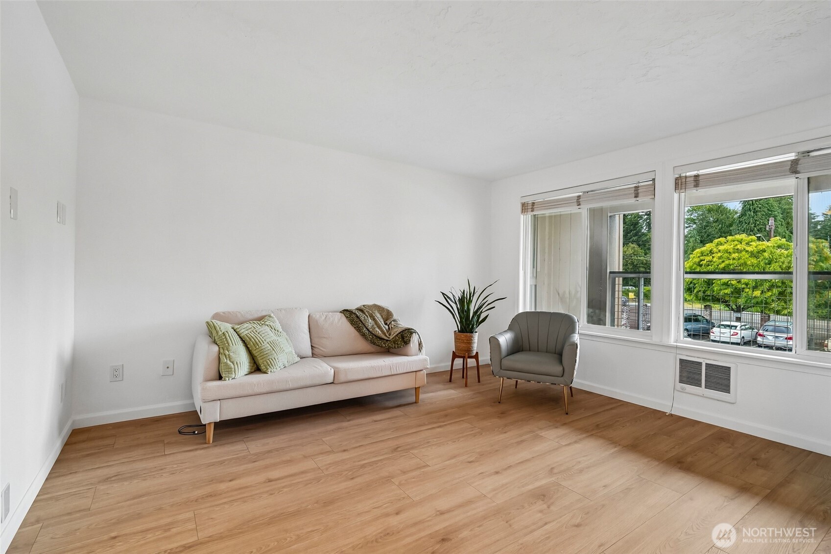101 SW 119th Street Seattle WA 98146