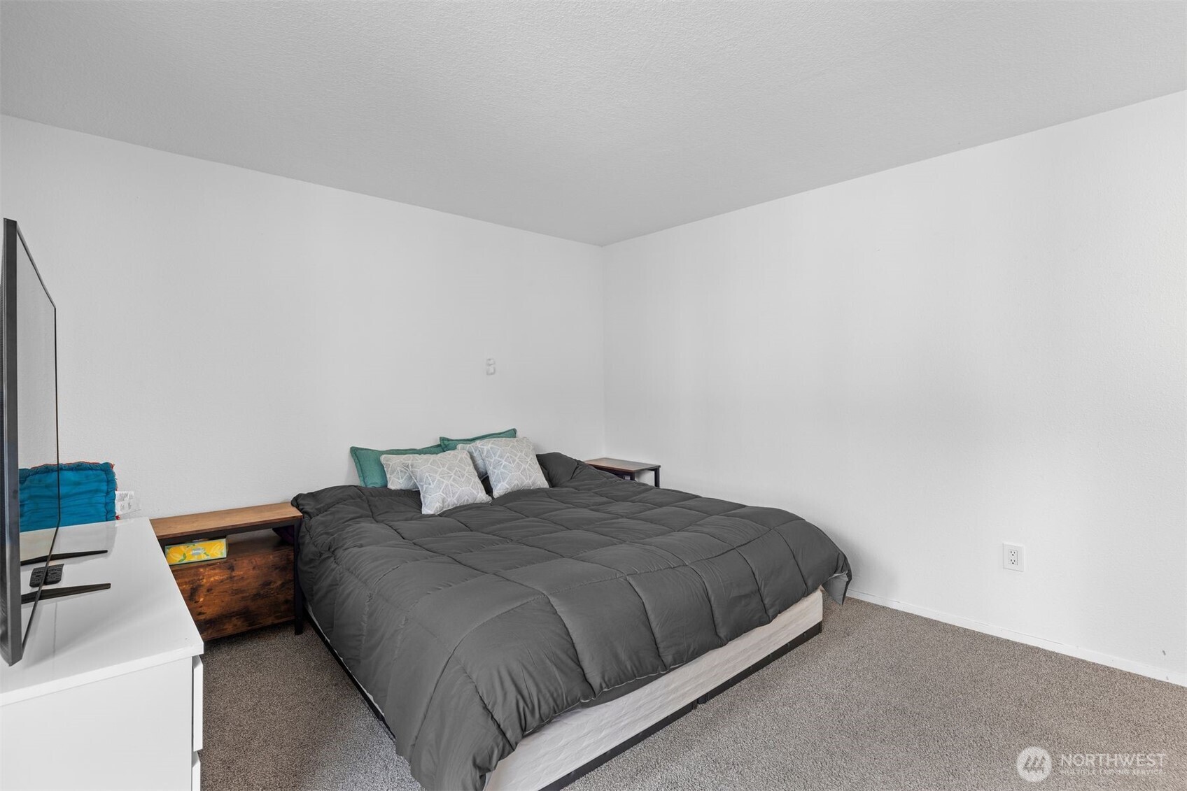 303 13th Avenue E Seattle WA 98102
