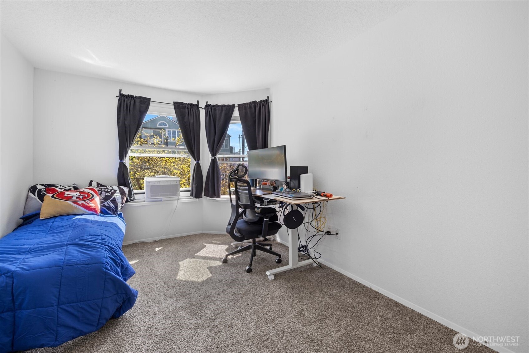 303 13th Avenue E Seattle WA 98102