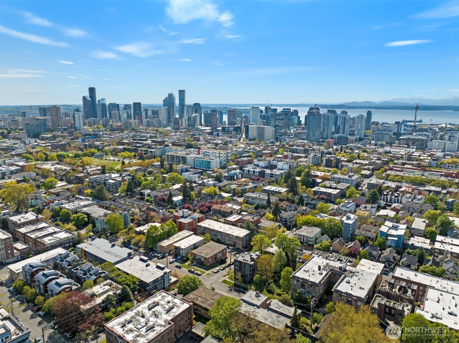 303 13th Avenue E Seattle WA 98102