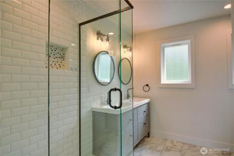 313 E Hazel Street Mount Vernon WA 98273