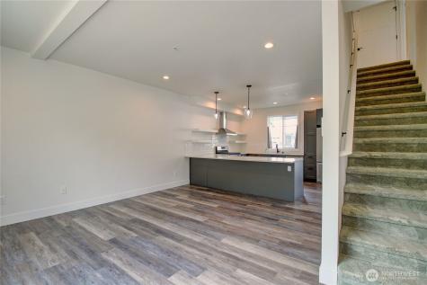 313 E Hazel Street Mount Vernon WA 98273