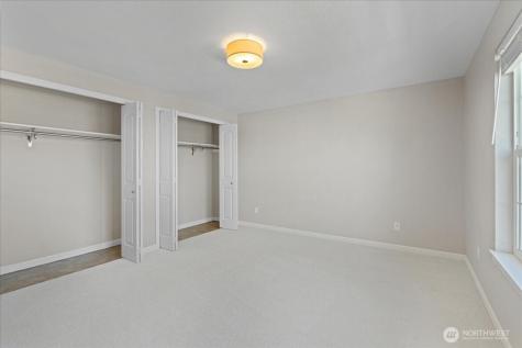 9815 Holly Drive Everett WA 98204