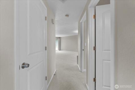 9815 Holly Drive Everett WA 98204