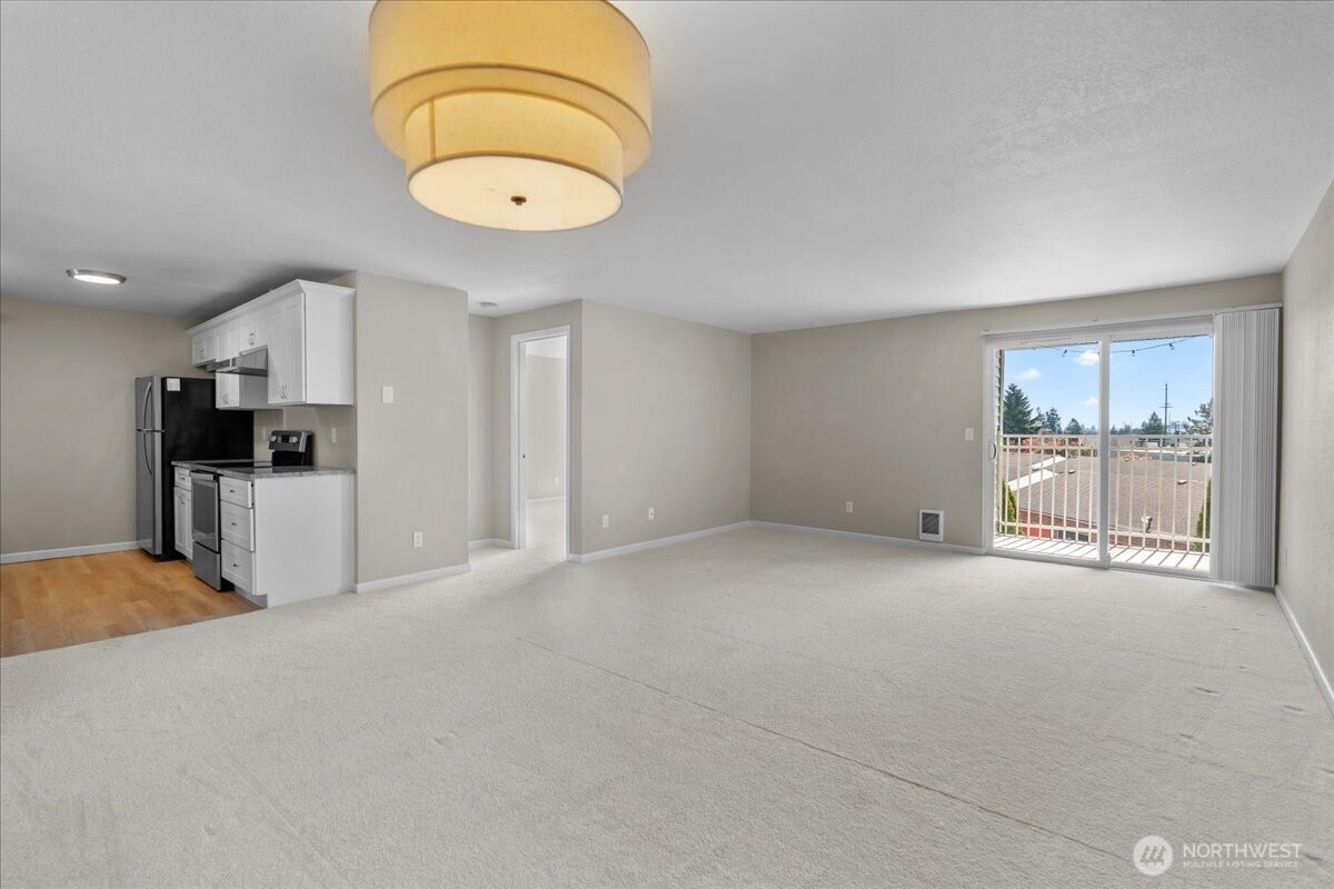 9815 Holly Drive Everett WA 98204