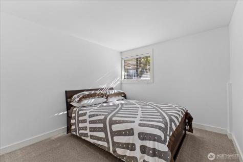 12221 100th Avenue NE Kirkland WA 98034