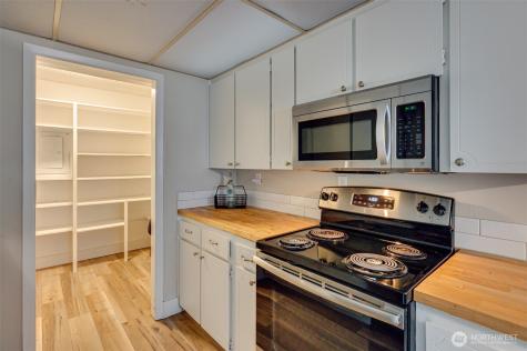 5575 Evergreen Highway Vancouver WA 98661