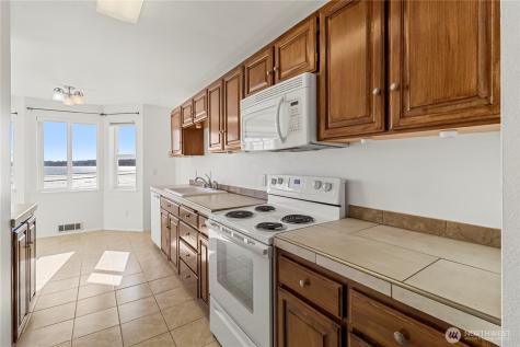 1510 Peace Portal Drive Blaine WA 98230