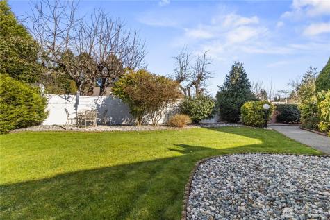 1510 Peace Portal Drive Blaine WA 98230