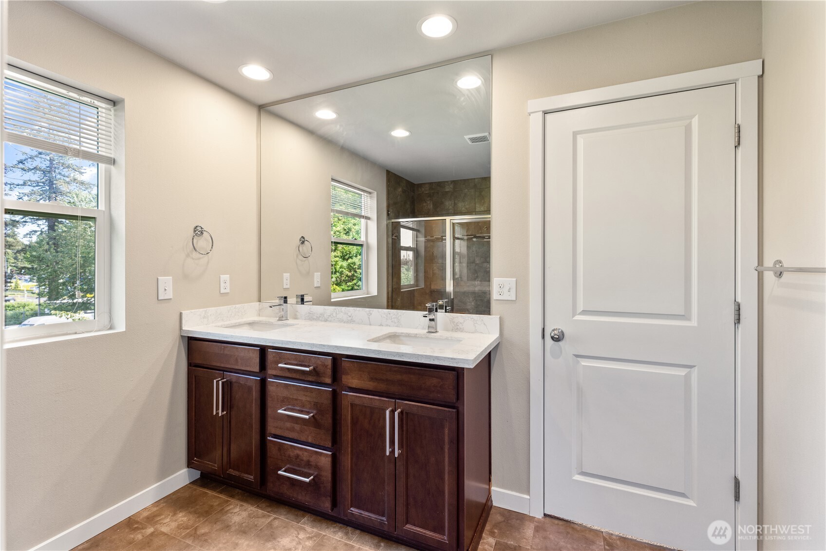 16611 48th Avenue W Edmonds WA 98026