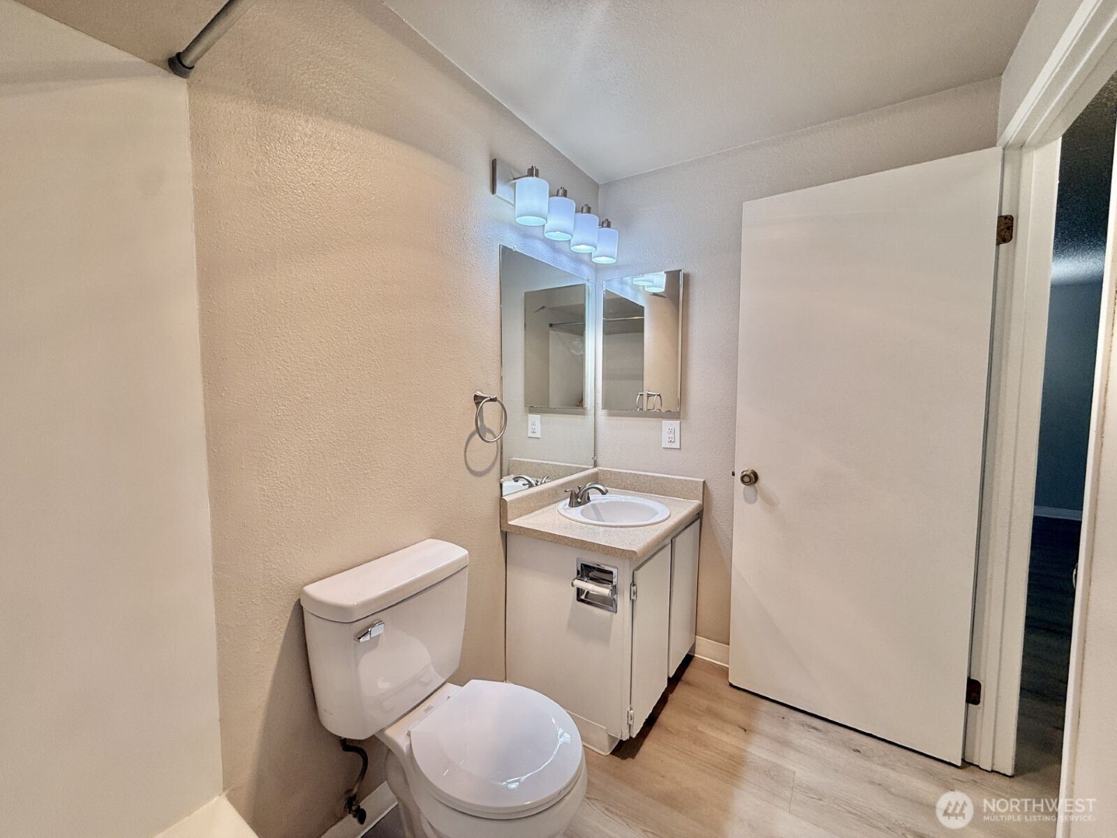 3438 I Street NE Auburn WA 98002