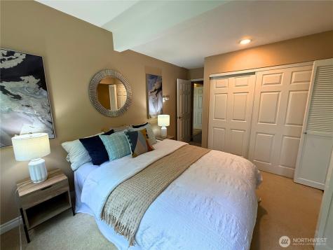 7600 SE 29th Street Mercer Island WA 98040