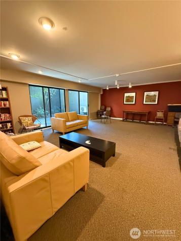 7600 SE 29th Street Mercer Island WA 98040