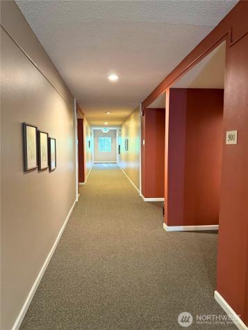 7600 SE 29th Street Mercer Island WA 98040