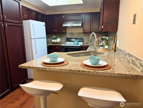 7600 SE 29th Street Mercer Island WA 98040