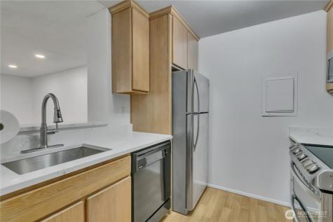 17527 149th Avenue SE Renton WA 98058