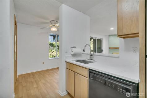 17527 149th Avenue SE Renton WA 98058