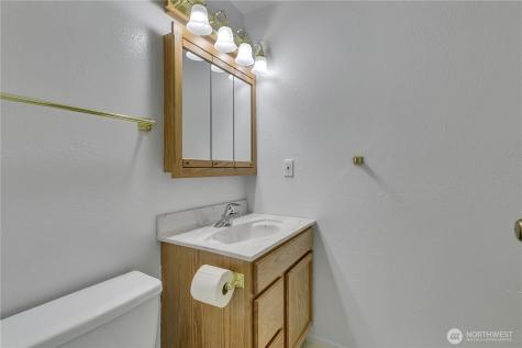 17527 149th Avenue SE Renton WA 98058
