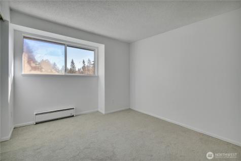 17527 149th Avenue SE Renton WA 98058