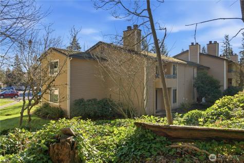 17527 149th Avenue SE Renton WA 98058