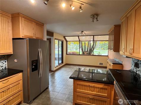102 Shelter Bay Drive La Conner WA 98257