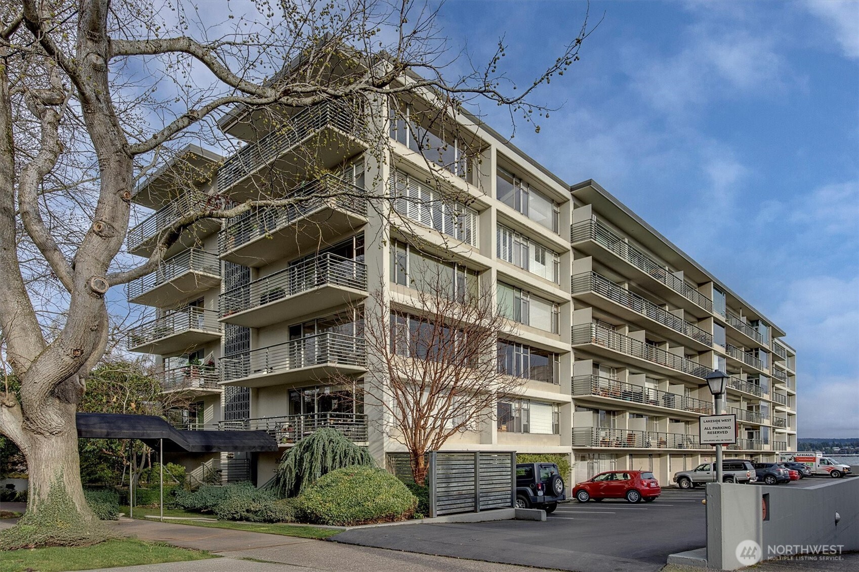 2040 43rd Avenue E Seattle WA 98112