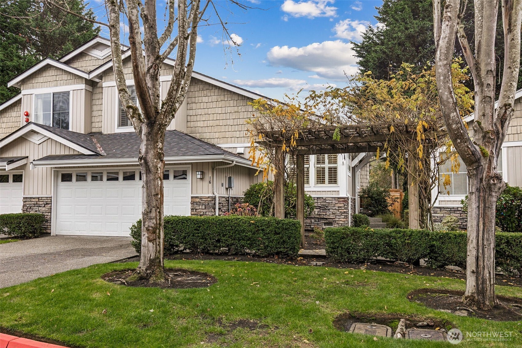 120 Newport Way NW Issaquah WA 98027