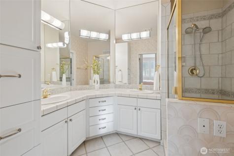 120 Newport Way NW Issaquah WA 98027