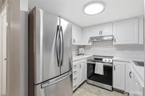 14651 NE 40th Street Bellevue WA 98007