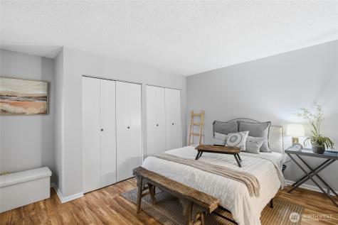 14651 NE 40th Street Bellevue WA 98007