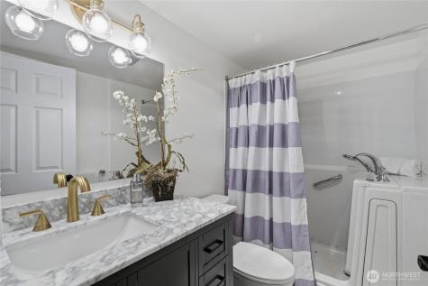 14651 NE 40th Street Bellevue WA 98007