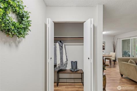 14651 NE 40th Street Bellevue WA 98007