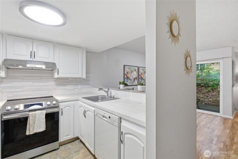 14651 NE 40th Street Bellevue WA 98007