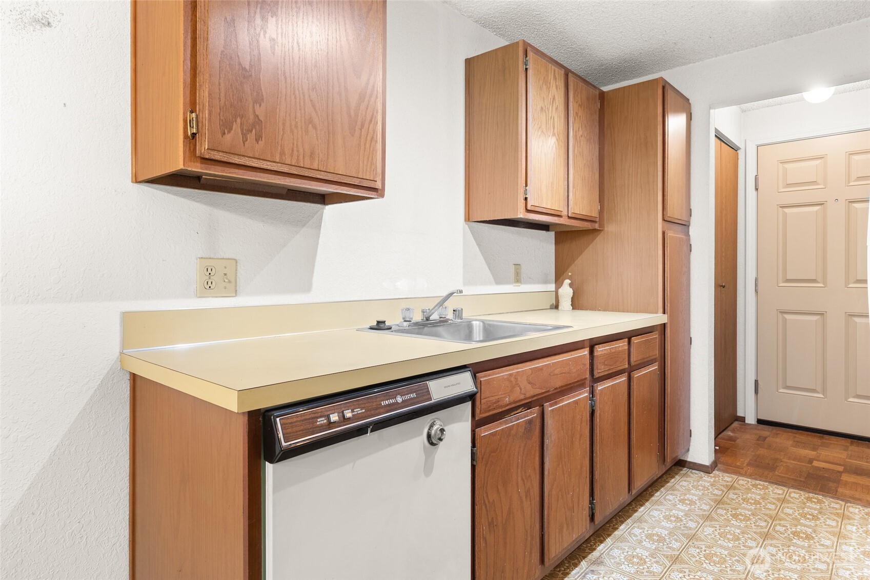 12528 NE 117th Place Kirkland WA 98034